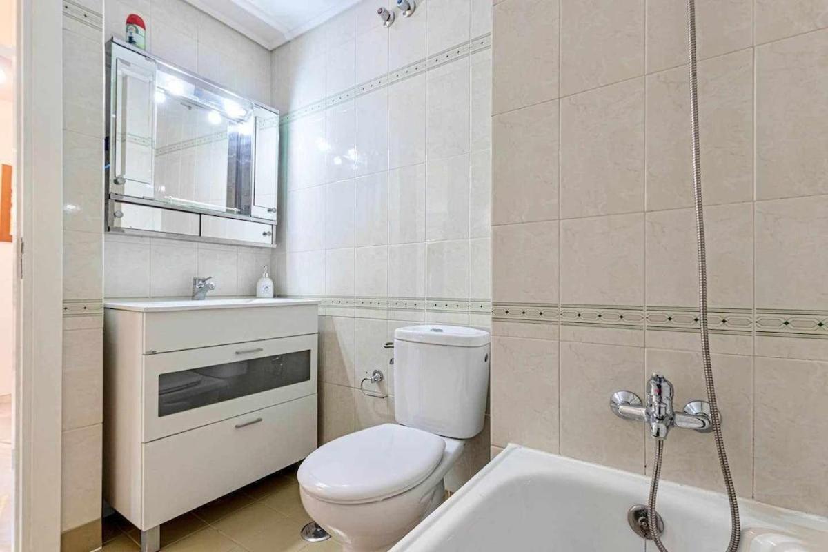 797 Holiday Rentals - Amplio Piso Para 4 En El Centro De Arroyo De La Miel Benalmádena Exteriér fotografie
